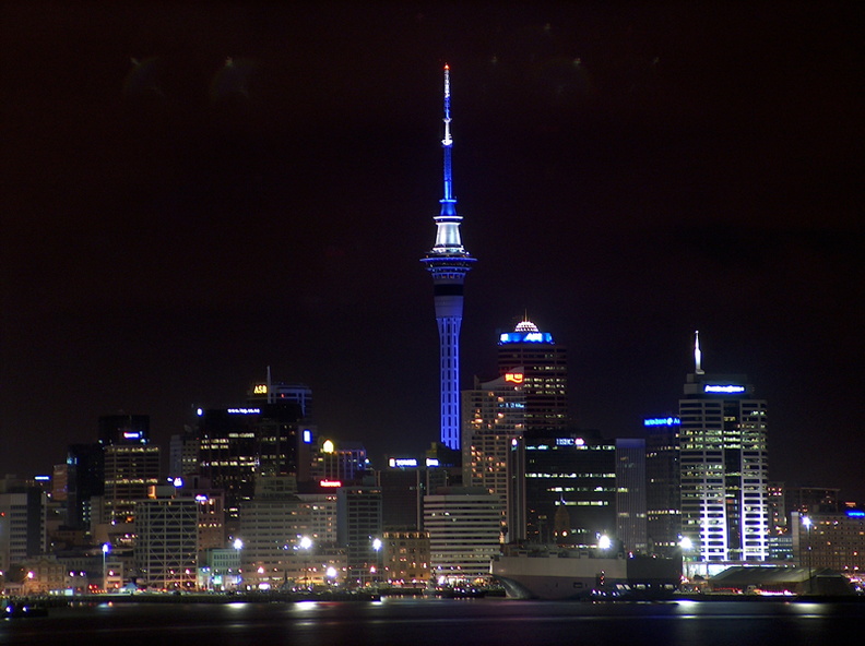 Auckland_downtown_nachts_043.jpg